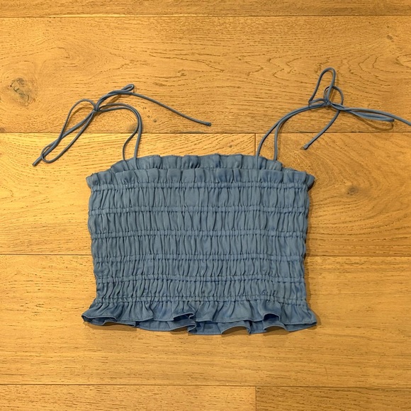 BNWT size XS H&M tube top with straps. - Picture 2 of 4